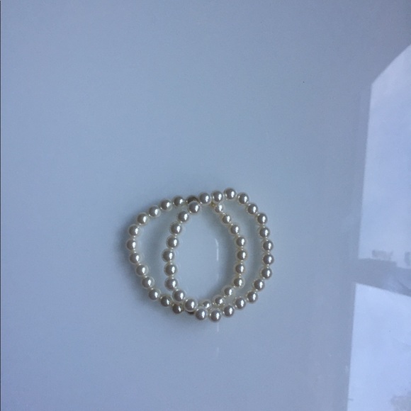 Brand New Pearl Bracelets - Picture 2 of 2